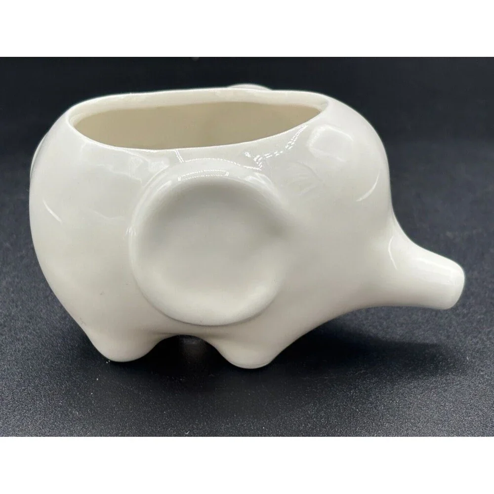Mini Ceramic Elephant Shaped Planters Pots for Succulents Set of 3‎ Mod White